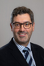 Portrait von Klosterkammer-Mitarbeiter Dr. Stephan Lüttich