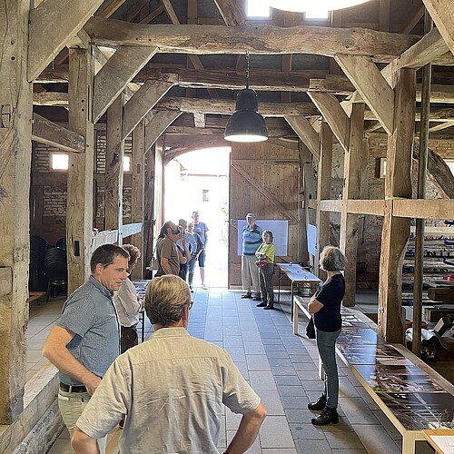Südscheune Stift Fischbeck, Tag der Architektur 2022, Dr. Tim Wameling, Besucher